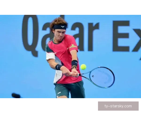 稳定压制卢布列夫三站进决赛